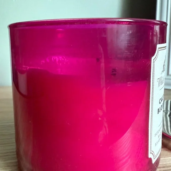 Bath & Body Works Cactus Blossom 3-Wick Candle - Picture 2 of 5